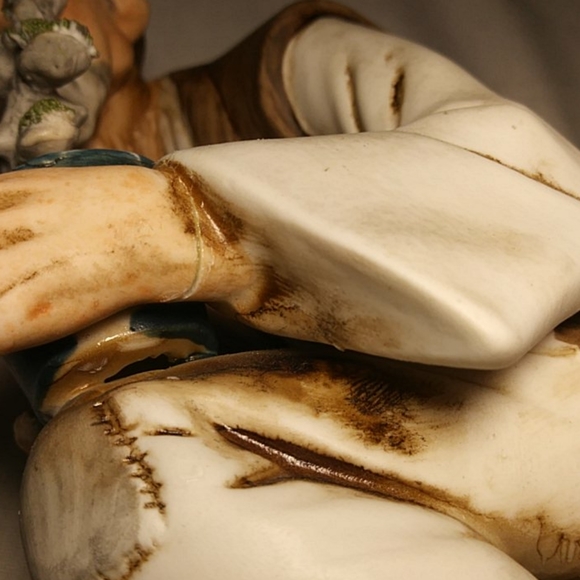 Lionstone Far East Collection Figurine - Picture 6 of 8